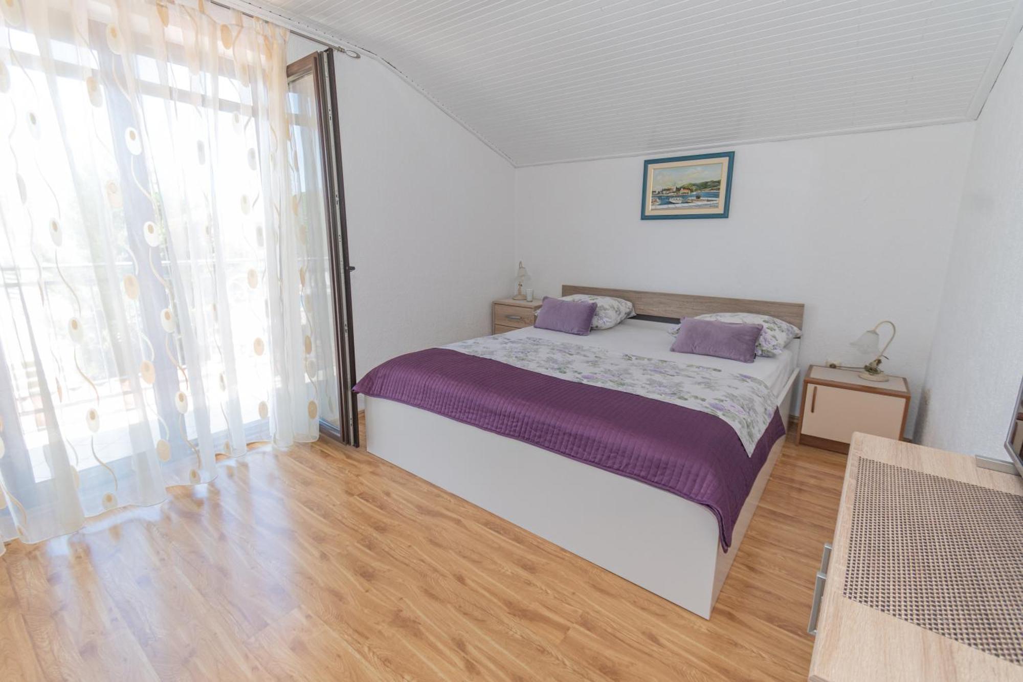 Spacious Villa For 10 With A Big Private Pool Trilj Dış mekan fotoğraf